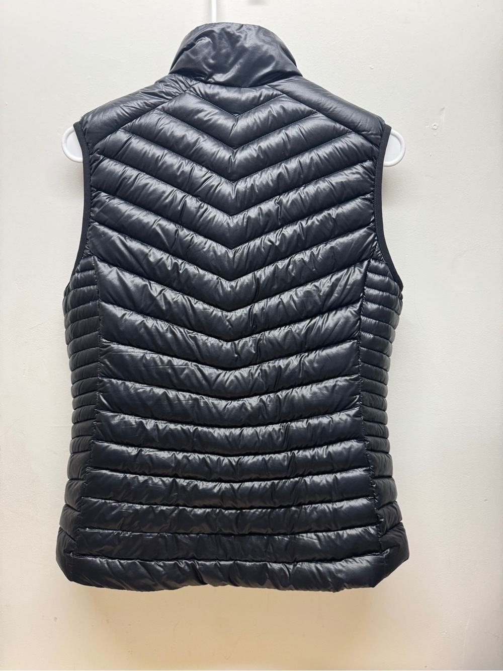 REI Women's Black Quilted Packable Down Vest - Picture 2 of 5